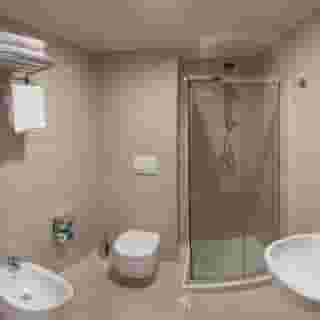 Bv President, 4 of 5