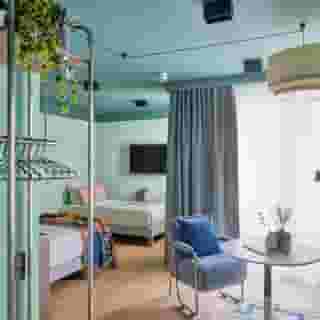 Schwan Locke, Landwehrstrasse, 5 of 5