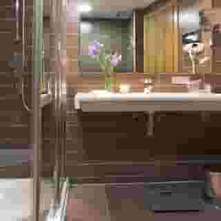 Uma Suites Luxury Midtown, 3 of 5