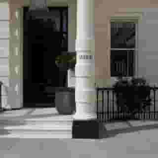 Signature Townhouse London Hyde Park, 2 of 5