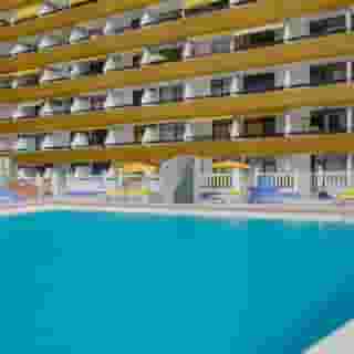 Las Arenas Apartments, 2 of 5