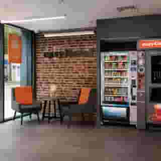 easyHotel London City Shoreditch, 2 of 5