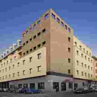 Melia Milano, 2 of 5