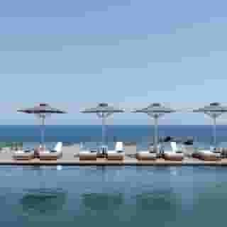 Colombos Beachfront, 3 of 5