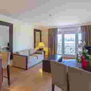 Excellior Suites Grand Geneve, 1 of 5