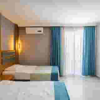 Blue Star Hotel, 4 of 5