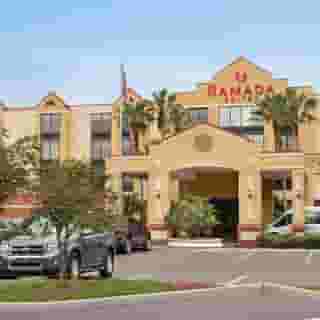 Ramada by Wyndham Suites Orlando Airport, 3 of 5