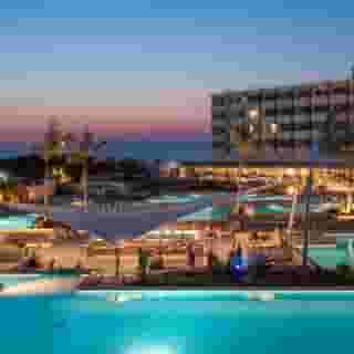 Electra Palace, 3 of 5