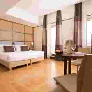 The Independent, 4 of 5