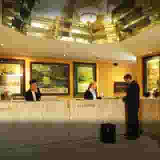 Blooms Hotel, 4 of 5