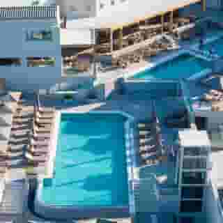 Galaxy Suites Boutique Resort - Adults Only 13+, 2 of 5