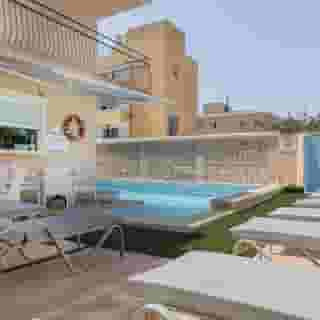 Hotel Gabarda, 2 of 5