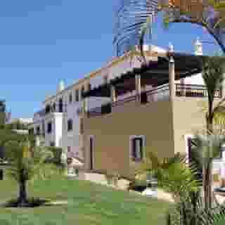 Novochoro Apartments, 3 of 5