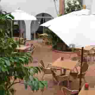 Internacional, 4 of 5