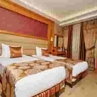 Ilkbal Deluxe Hotel & Spa Istanbul, 2 of 5