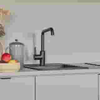 Locke at East Side Gallery, Friedrichshain, 4 of 5