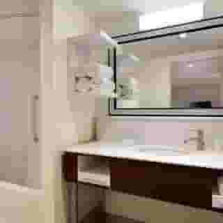 Hampton Inn & Suites Nashville-Downtown, 1 of 5