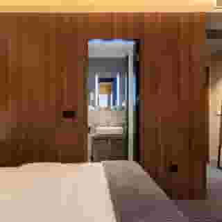 Livris Hotel, 2 of 5