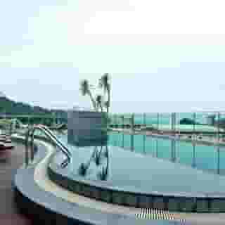 The Sun Xclusive, 2 of 5