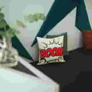 the niu Flash, 2 of 5