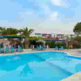 Rivari Santorini, 2 of 5