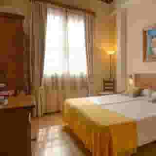 Garahotel, 4 of 5