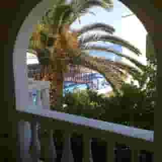 Beachfront Salvanos Apartments, 4 of 5