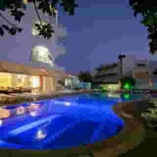 Anika Studios, 2 of 5