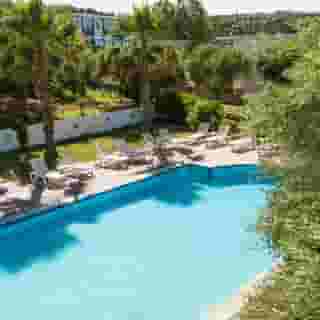 Abelia Studios and Apartments, 3 of 5