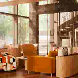 Pullman Lyon, 1 of 5