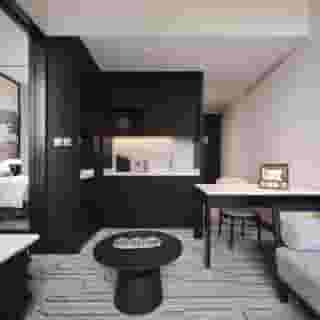 The Robertson House by The Crest Collection, 3 of 5