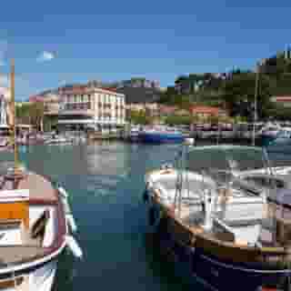 Hotel Liautaud, 2 of 5