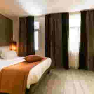 Carre Vieux Port, 5 of 5