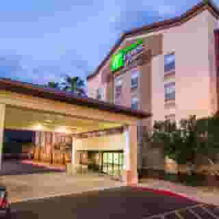 Holiday Inn Express Phoenix Airport, 2 of 5