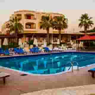 Caravel Zante, 3 of 5