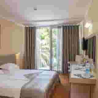 Hotel Tara, 4 of 5