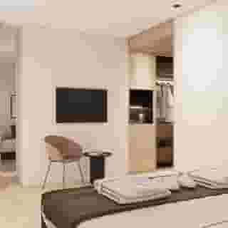 Principe Avila, 2 of 5