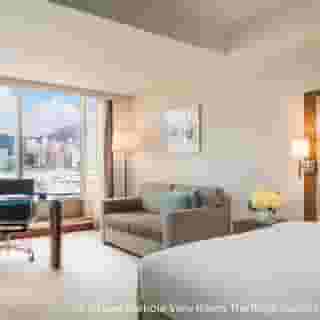Royal Pacific Hotel and Towers, 6 of 6