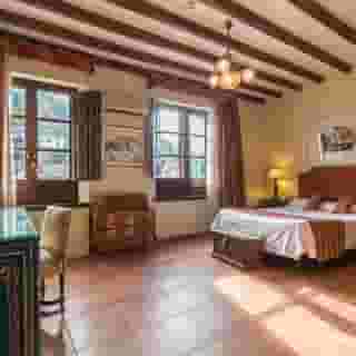 Palacio Santa Ines, 3 of 5