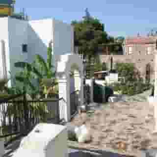 Mandarin Garden Apartments, 1 of 5