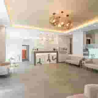 Corvin Plaza Apartments & Suites, 1 of 5