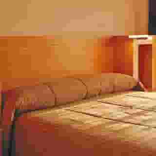 Hesperia Fira Suites-Barcelona, 2 of 5