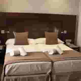 Madanis Liceo, 5 of 5