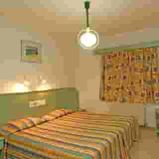 Senator Hotel Apartments, 3 of 5