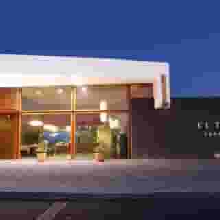 El Trebol, 3 of 5