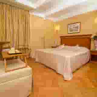Luxury Rooms H 2000 Roma, 4 of 5