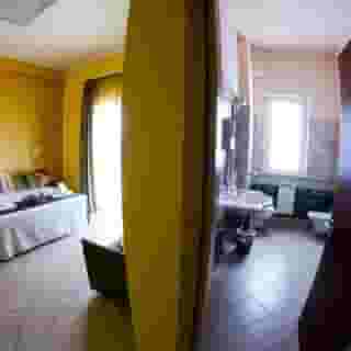 Prestige Hotel, 1 of 5