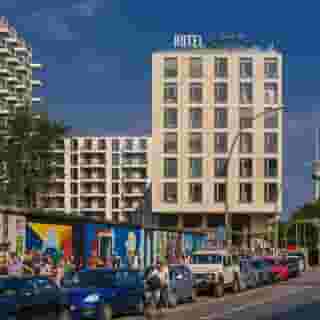 Schulz Hotel Berlin Wall At The East Side Gallery, 1 of 5