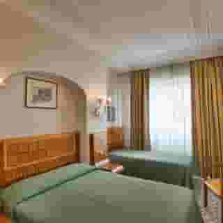 Grand Hotel Flora, 3 of 5