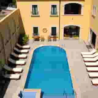 Galeon Suites, 2 of 5